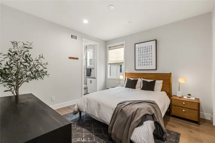 204 S Helberta Avenue Unit A, Redondo Beach, California 90277