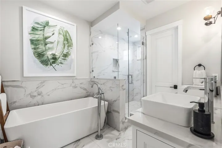 204 S Helberta Avenue Unit A, Redondo Beach, California 90277