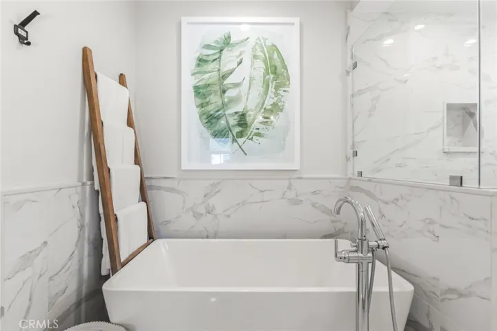 204 S Helberta Avenue Unit A, Redondo Beach, California 90277