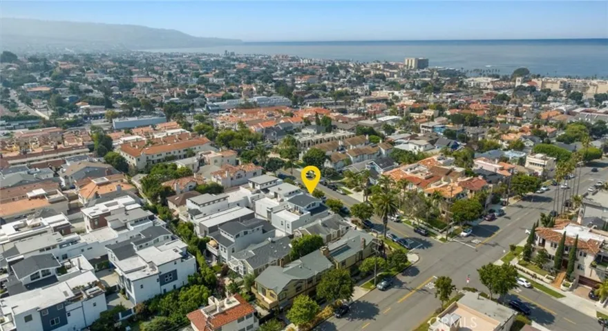 204 S Helberta Avenue Unit A, Redondo Beach, California 90277