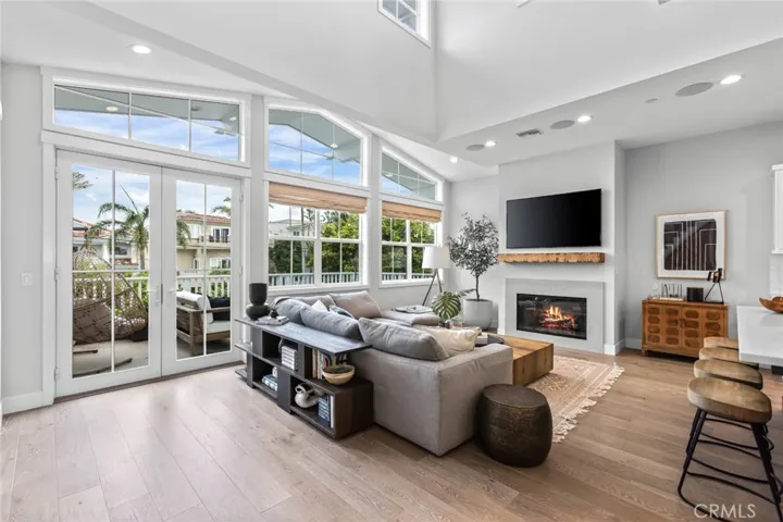 204 S Helberta Avenue Unit A, Redondo Beach, California 90277