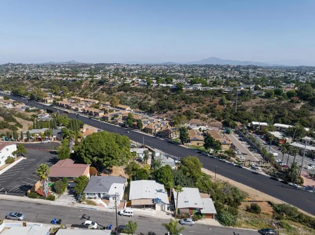 2443 Laurie Ln, San Diego, California 92105