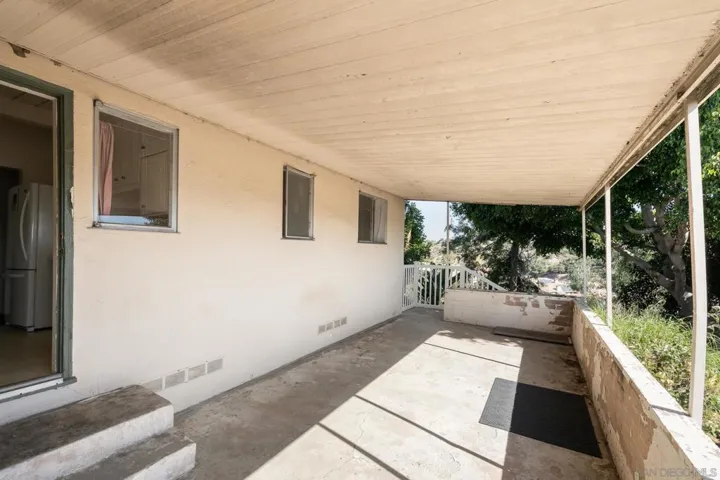 2443 Laurie Ln, San Diego, California 92105