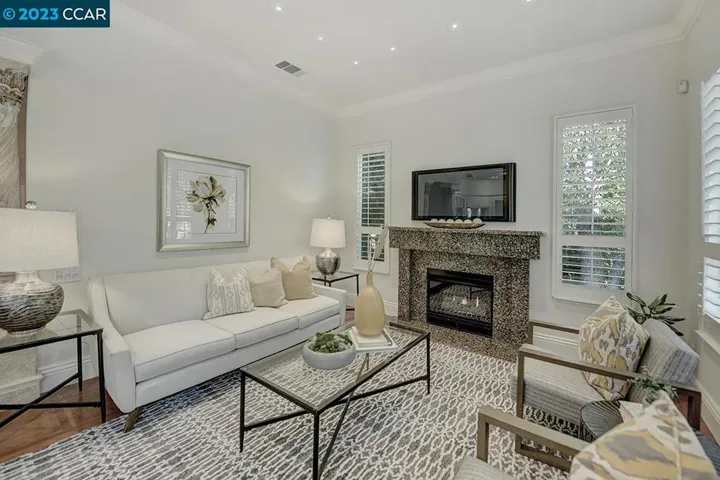 1719 Comstock Dr, Walnut Creek, California 94595