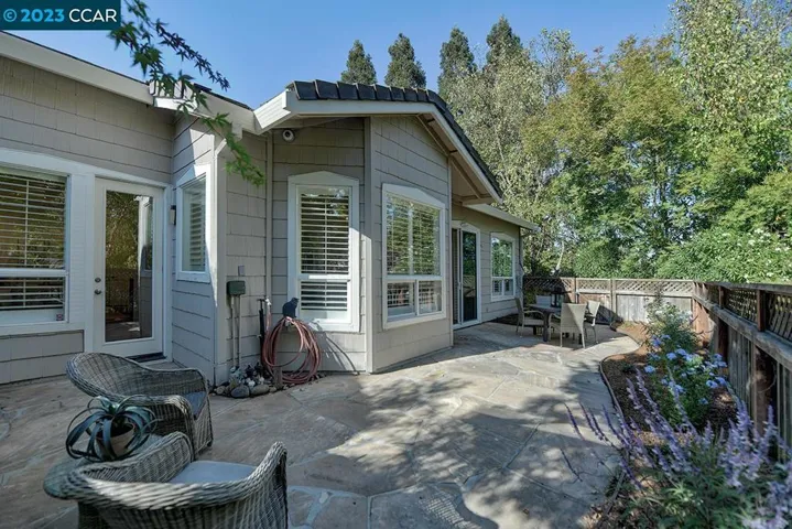 1719 Comstock Dr, Walnut Creek, California 94595