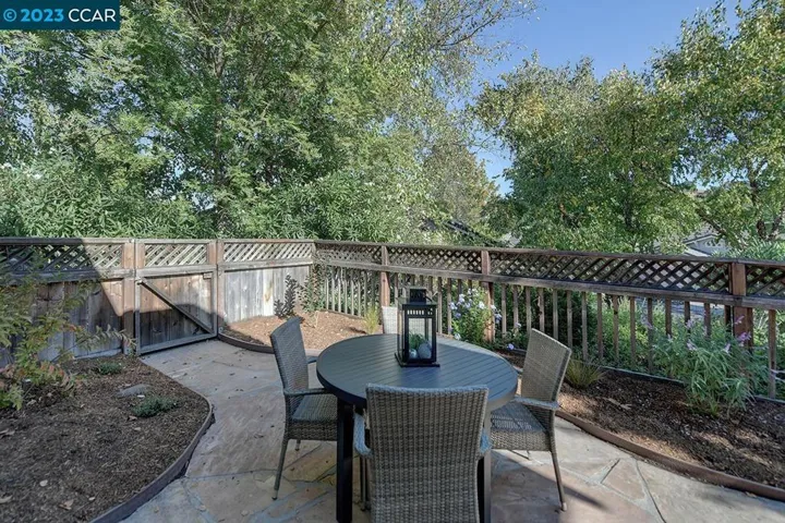 1719 Comstock Dr, Walnut Creek, California 94595