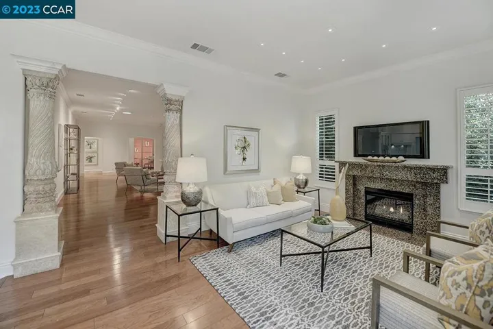 1719 Comstock Dr, Walnut Creek, California 94595