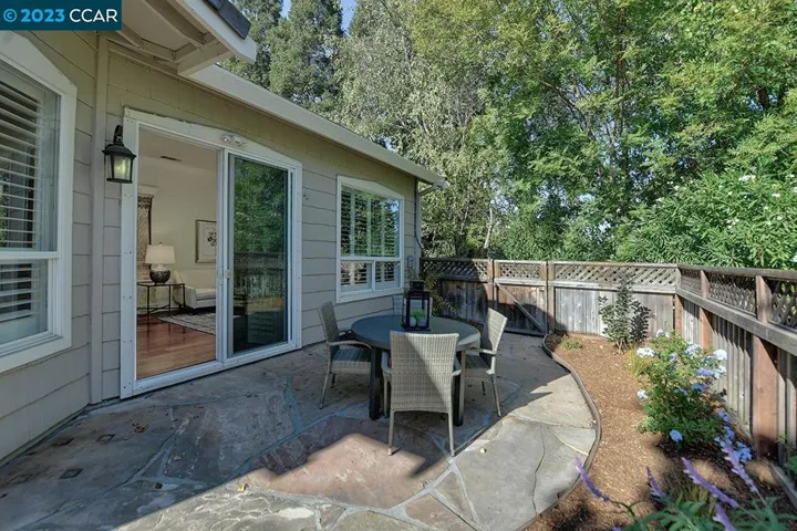 1719 Comstock Dr, Walnut Creek, California 94595