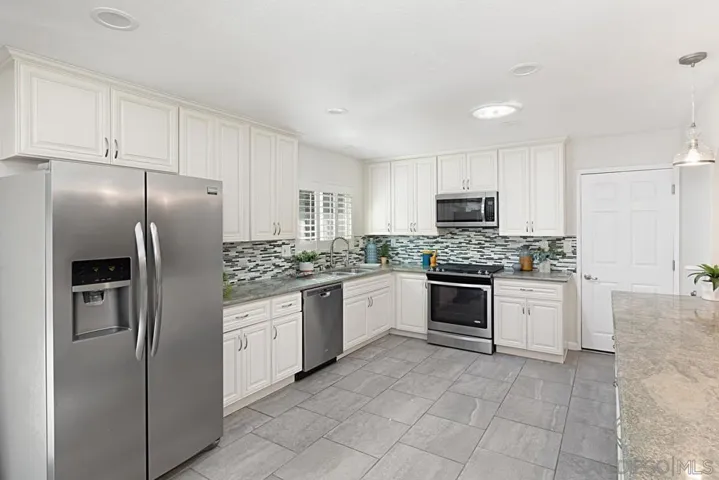 9520 Upland St, Spring Valley, California 91977
