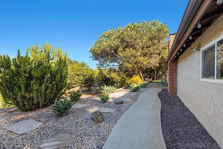 9520 Upland St, Spring Valley, California 91977
