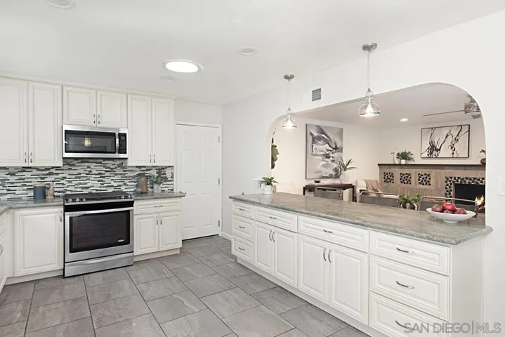 9520 Upland St, Spring Valley, California 91977