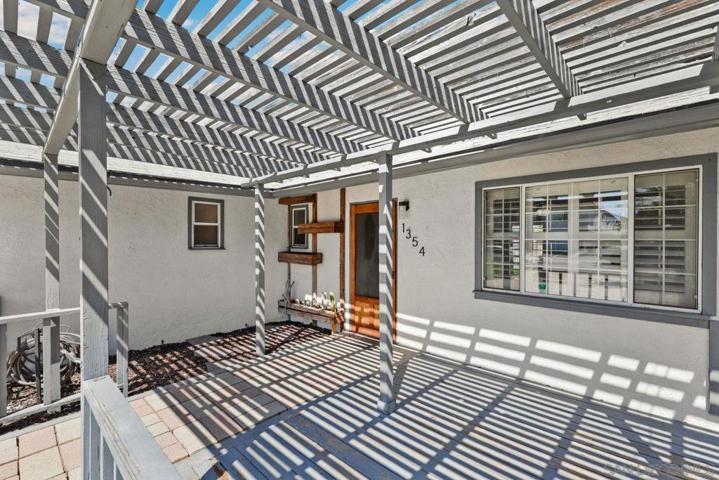1354 S Maple St, Escondido, California 92025