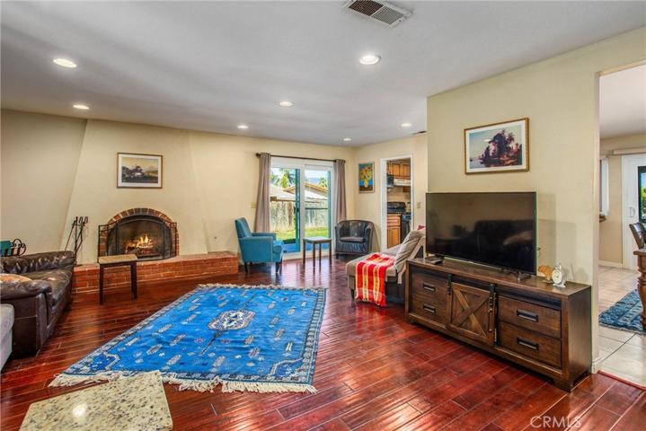 1317 5th Avenue, Redlands, California 92374