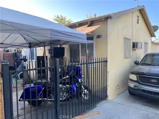 2037 Oregon Street, Bakersfield, California 93305