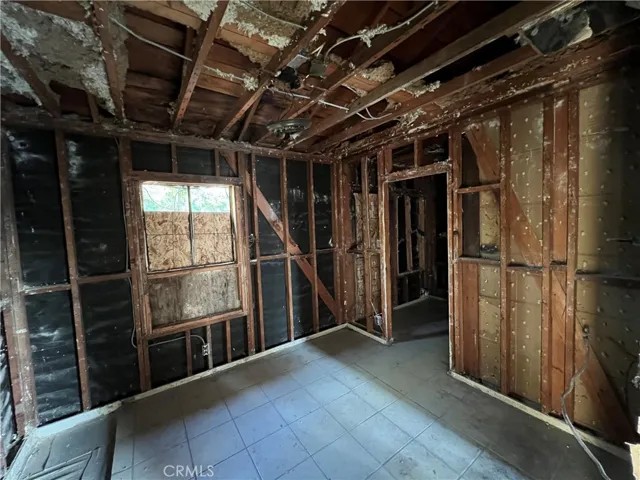 2037 Oregon Street, Bakersfield, California 93305
