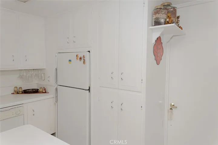 13270 N. Fairfield Lane #174h (M7), Seal Beach, California 90740