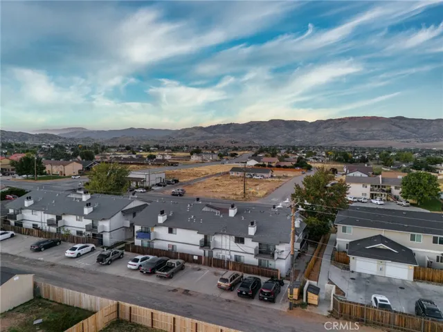 21529 Golden Hills Boulevard, Tehachapi, California 93561