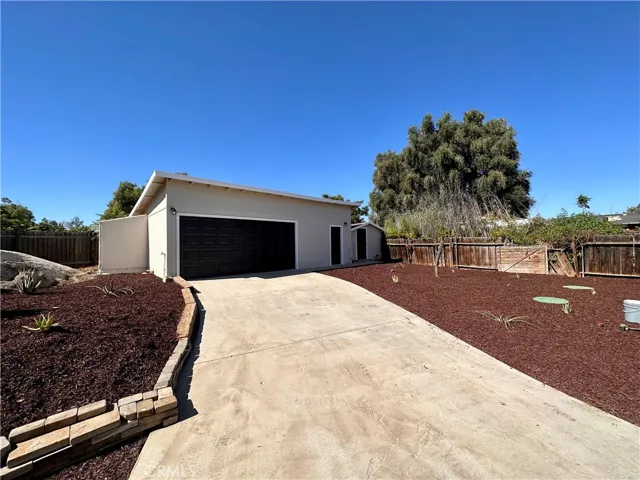 15191 Chicago Avenue, Riverside, California 92508