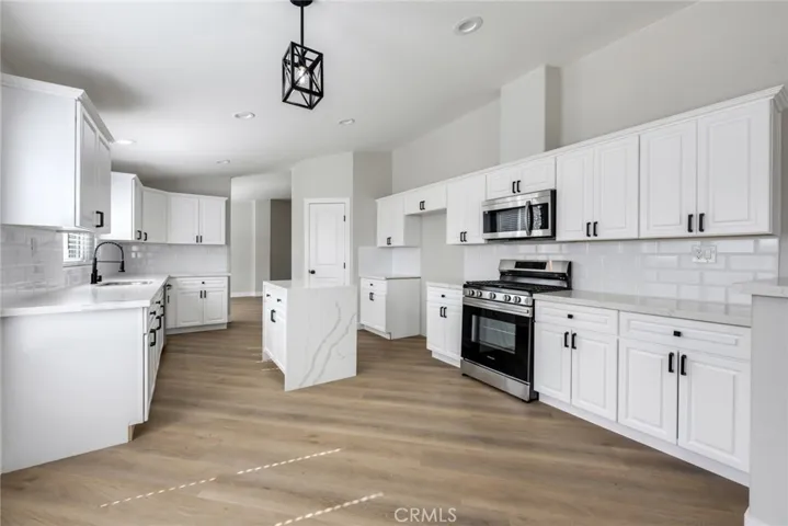 15191 Chicago Avenue, Riverside, California 92508