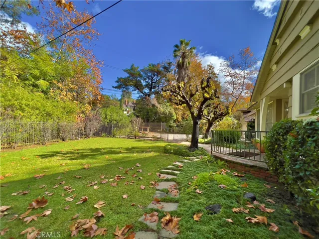 3167 Laurel Canyon Boulevard, Studio City, California 91604
