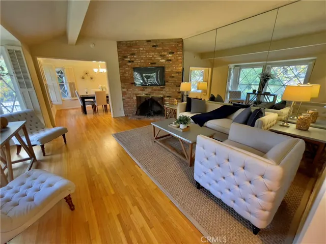 3167 Laurel Canyon Boulevard, Studio City, California 91604