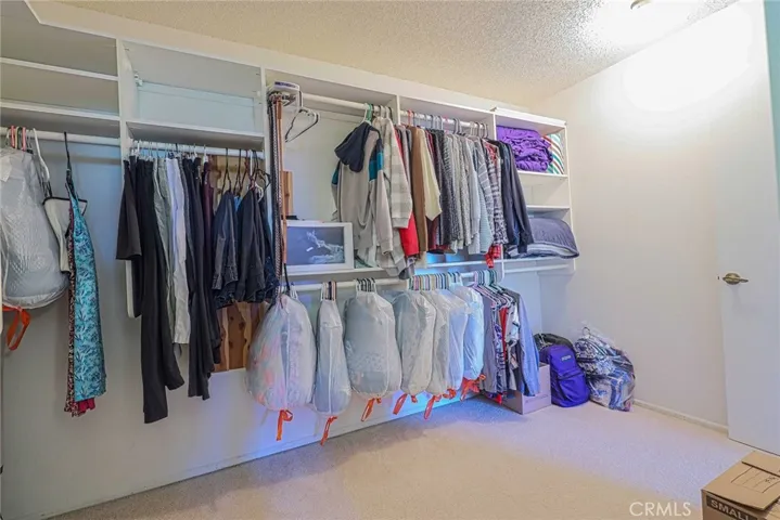 Master walk-in-closer