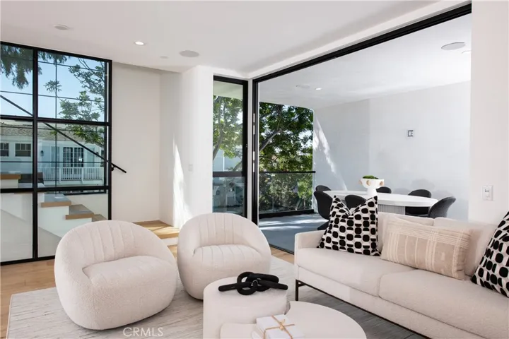 500 1/2 Orchid Ave, Corona del Mar, California 92625