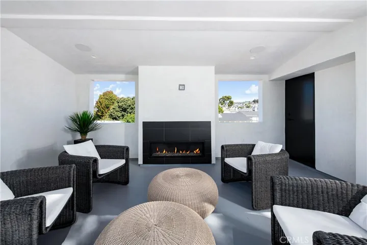 500 1/2 Orchid Ave, Corona del Mar, California 92625