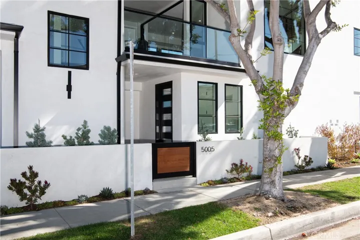 500 1/2 Orchid Ave, Corona del Mar, California 92625