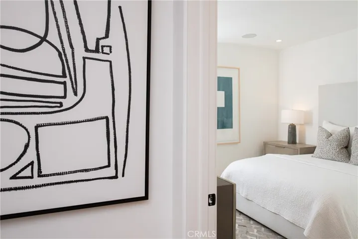 500 1/2 Orchid Ave, Corona del Mar, California 92625