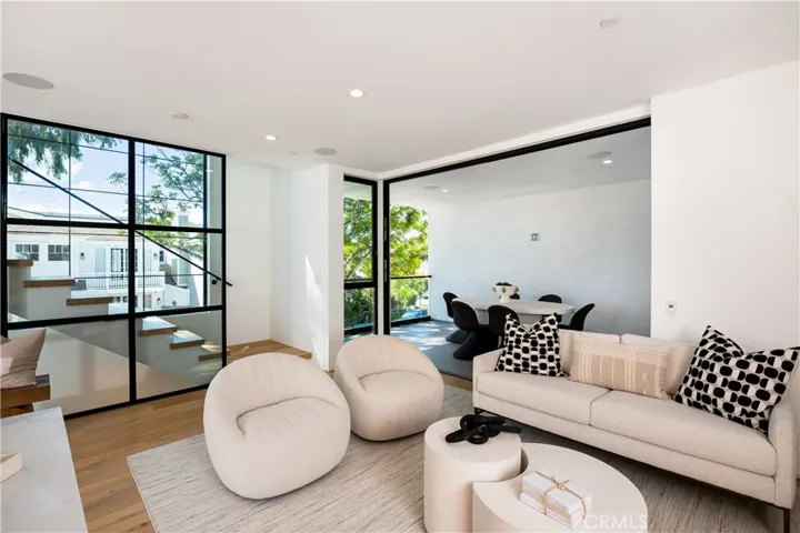 500 1/2 Orchid Ave, Corona del Mar, California 92625