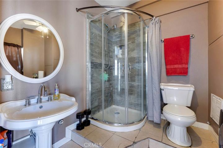 Bathroom 2 - Main House
