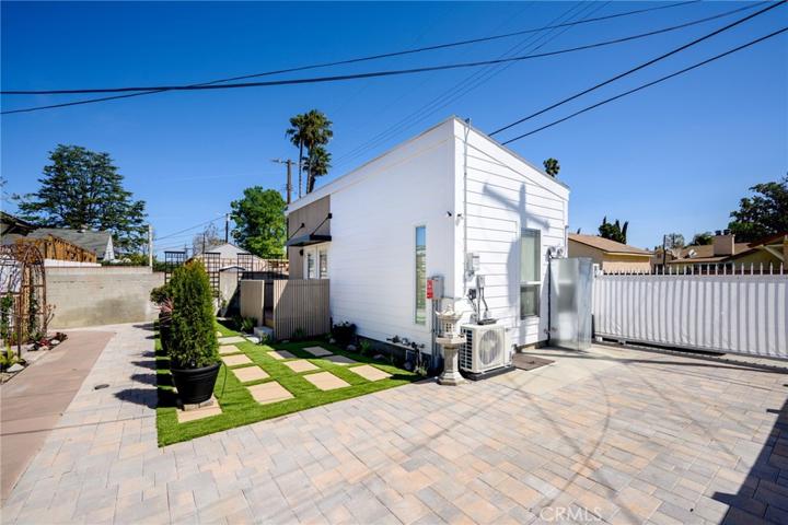 5432 Kester Avenue, Sherman Oaks, California 91411