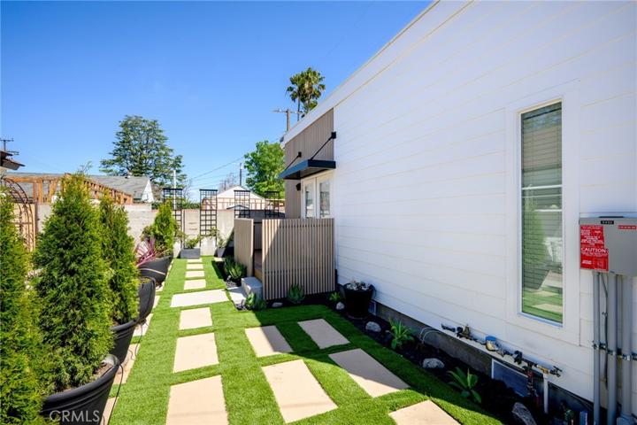 5432 Kester Avenue, Sherman Oaks, California 91411
