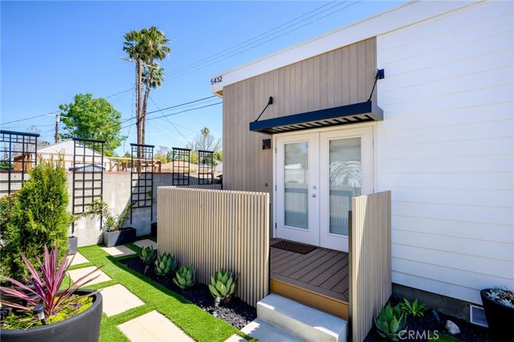 5432 Kester Avenue, Sherman Oaks, California 91411