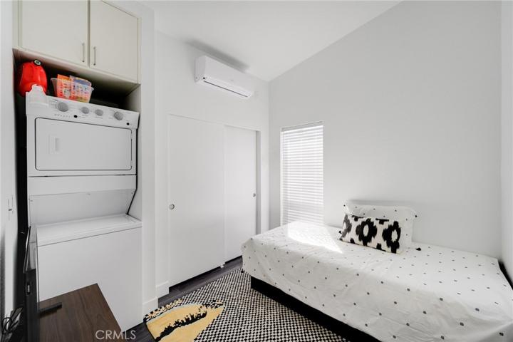5432 Kester Avenue, Sherman Oaks, California 91411