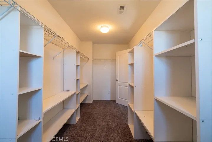 15807 Yosemite Street, Victorville, California 92394