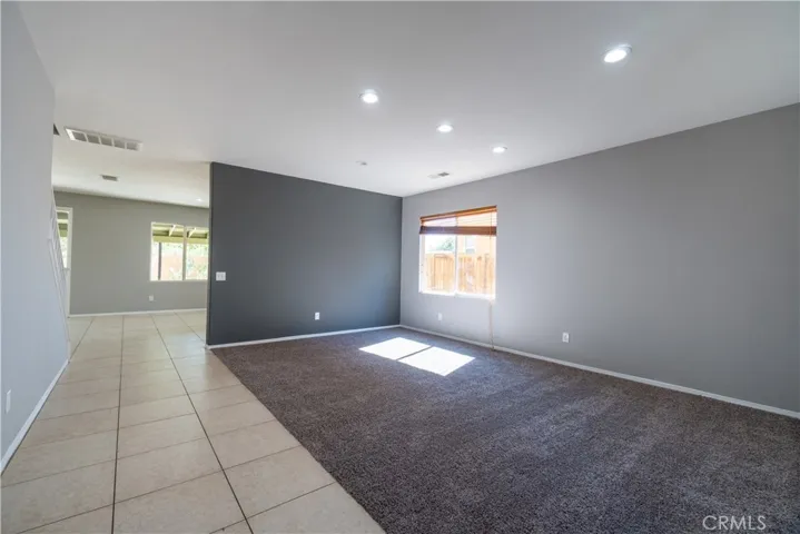 15807 Yosemite Street, Victorville, California 92394