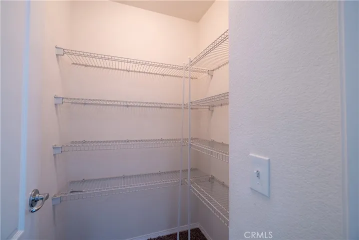 15807 Yosemite Street, Victorville, California 92394