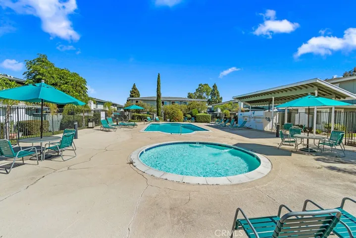 1845 Anaheim Avenue Unit 7D, Costa Mesa, California 92627