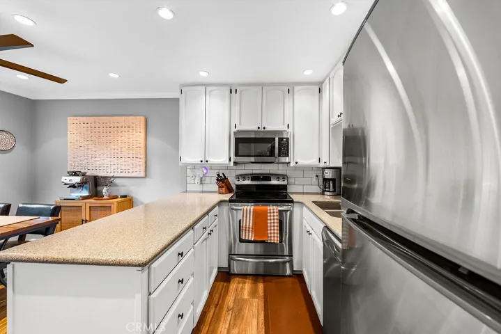 1845 Anaheim Avenue Unit 7D, Costa Mesa, California 92627
