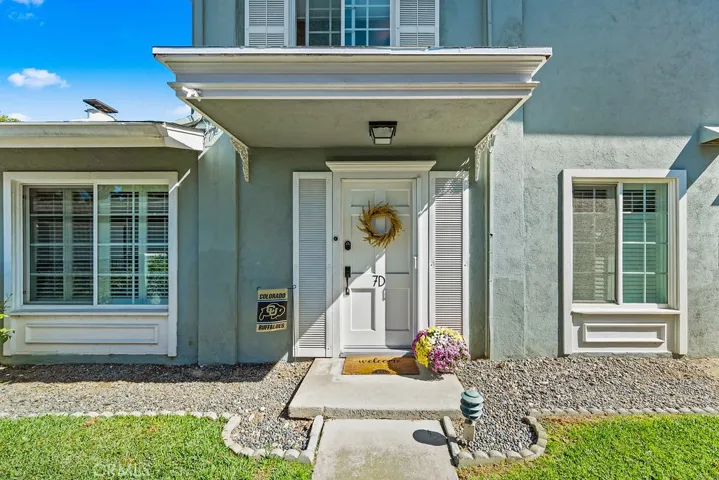 1845 Anaheim Avenue Unit 7D, Costa Mesa, California 92627