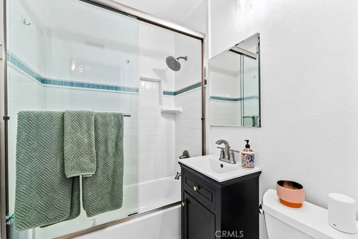 1845 Anaheim Avenue Unit 7D, Costa Mesa, California 92627