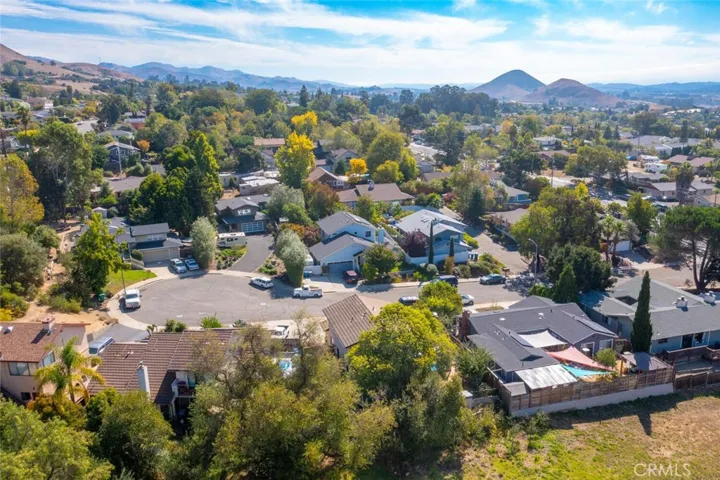 1556 La Cita Court, San Luis Obispo, California 93401