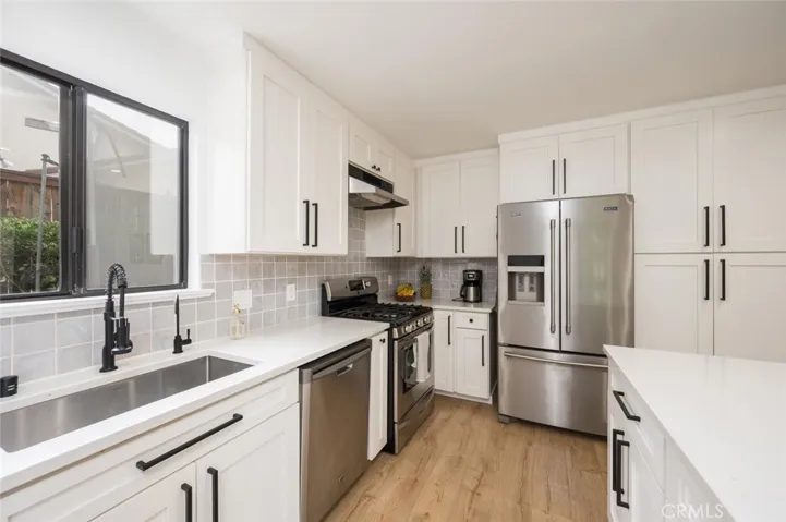 1556 La Cita Court, San Luis Obispo, California 93401