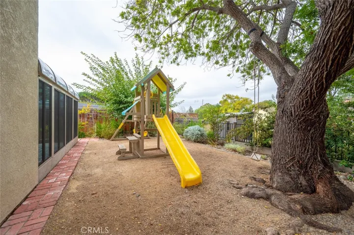 1556 La Cita Court, San Luis Obispo, California 93401