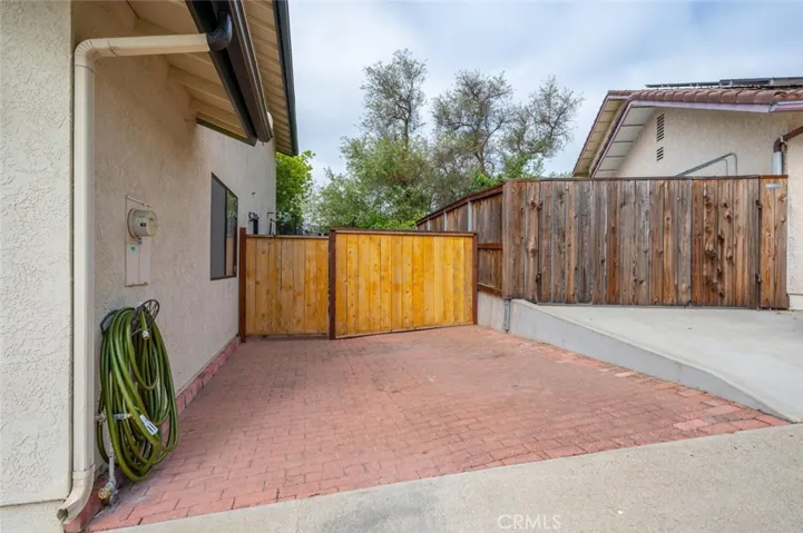 1556 La Cita Court, San Luis Obispo, California 93401