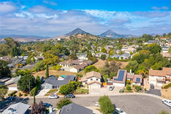 1556 La Cita Court, San Luis Obispo, California 93401