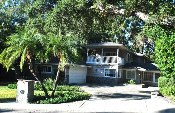 853 Oakglade Drive, Monrovia, California 91016
