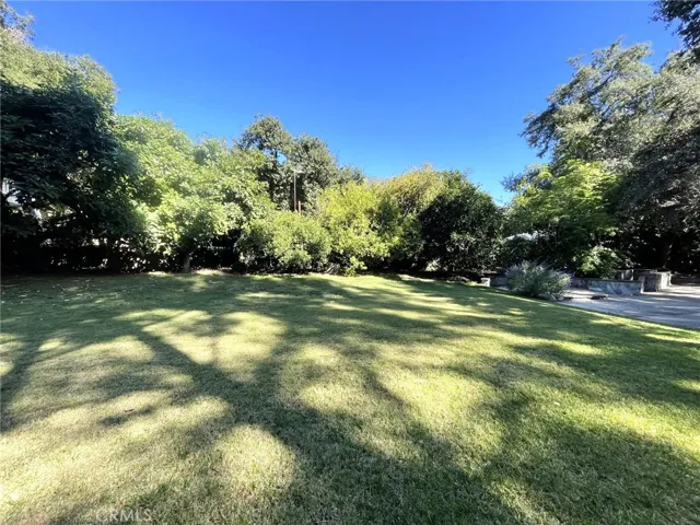 853 Oakglade Drive, Monrovia, California 91016